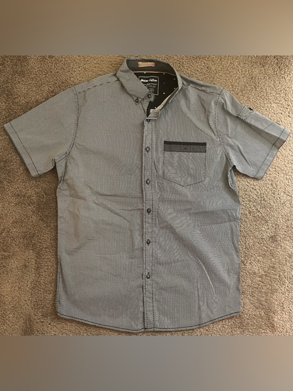 Modern Culture Men's Short-Sleeve Button-Down Shirt in Black and White